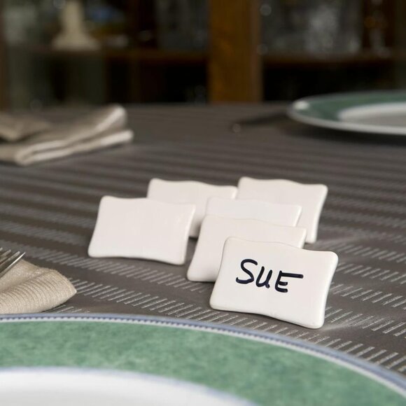 Set of 5 Reusable Porcelain Name Cards with Marker – Elegant Place Settings - Picture 5 of 6